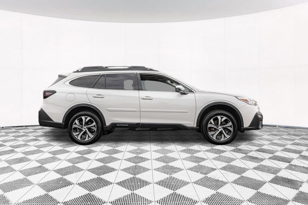 Used 2021 Subaru Outback Touring AWD/4WD image 11