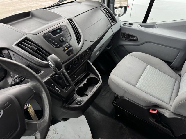 Used 2018 Ford Transit 250 148 High Roof image 6