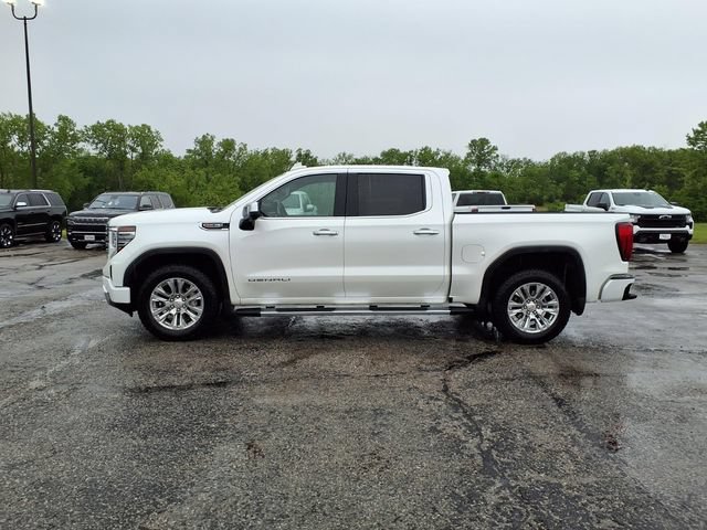Used 2024 GMC Sierra 1500 Denali w/ Technology Package AWD/4WD image 40