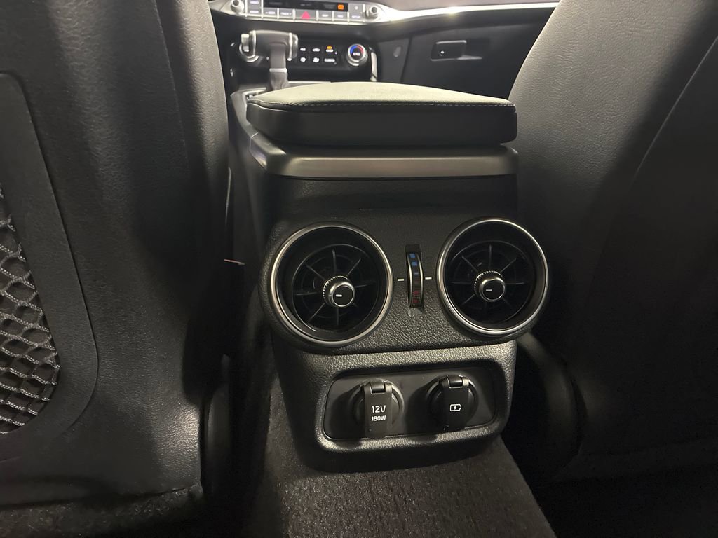 Used 2020 Kia Stinger GT1 image 15