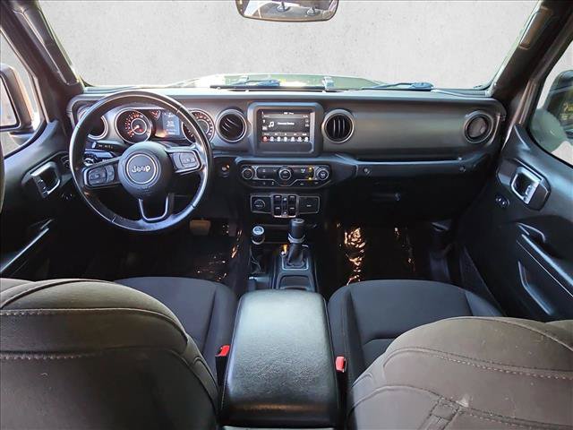 Used 2022 Jeep Gladiator Sport AWD/4WD image 15
