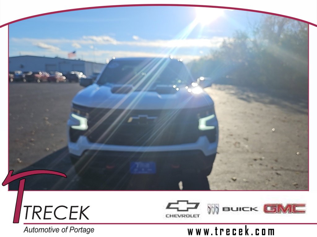 Used 2024 Chevrolet Silverado 1500 LT Trail Boss w/ Protection Package image 1