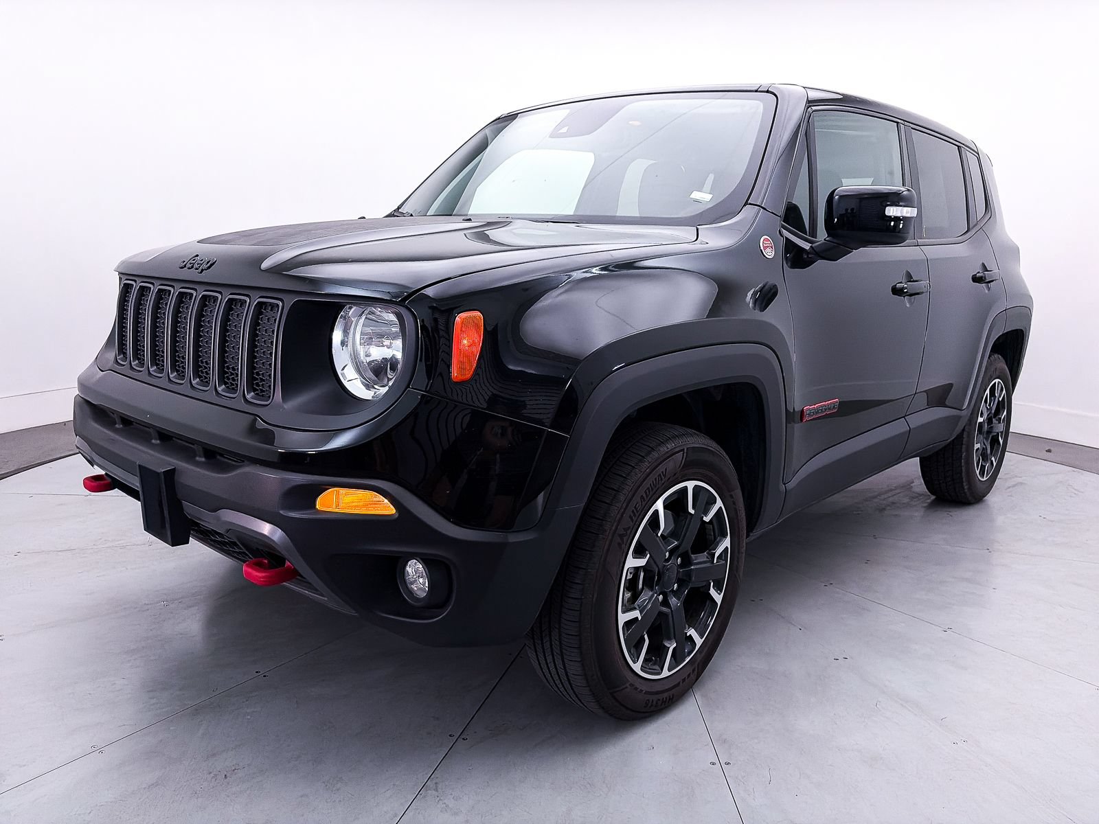 Used 2023 Jeep Renegade Trailhawk AWD/4WD image 11