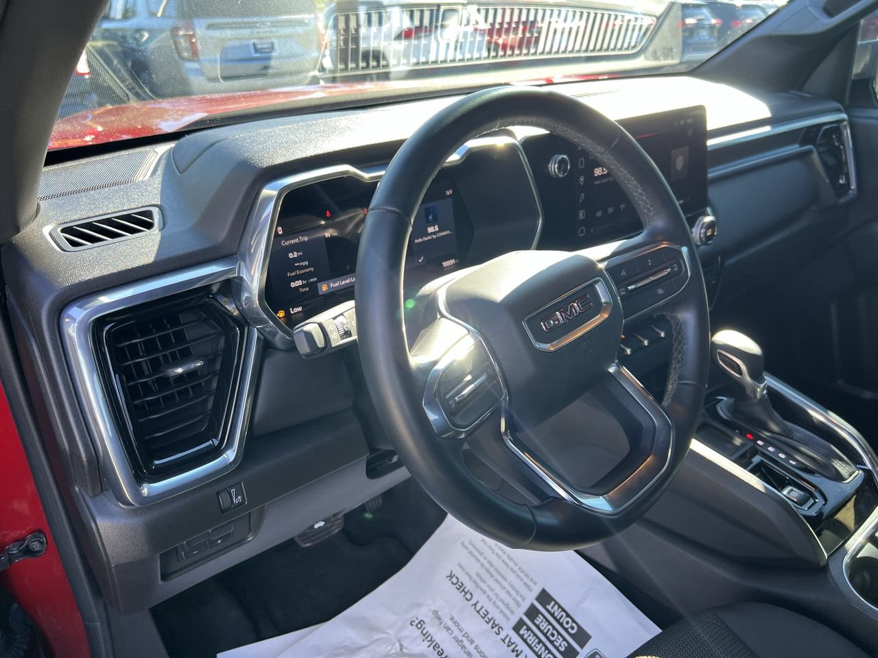 Used 2024 GMC Canyon Elevation w/ Convenience Package RWD image 18