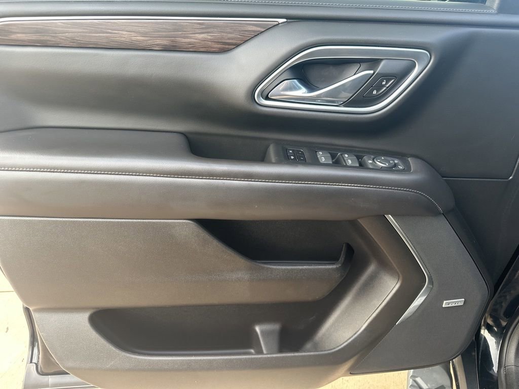 Used 2021 Chevrolet Tahoe Z71 image 17