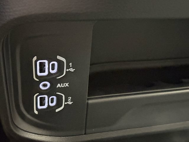 New 2026 RAM 2500 Tradesman w/ Chrome Appearance Group AWD/4WD image 27