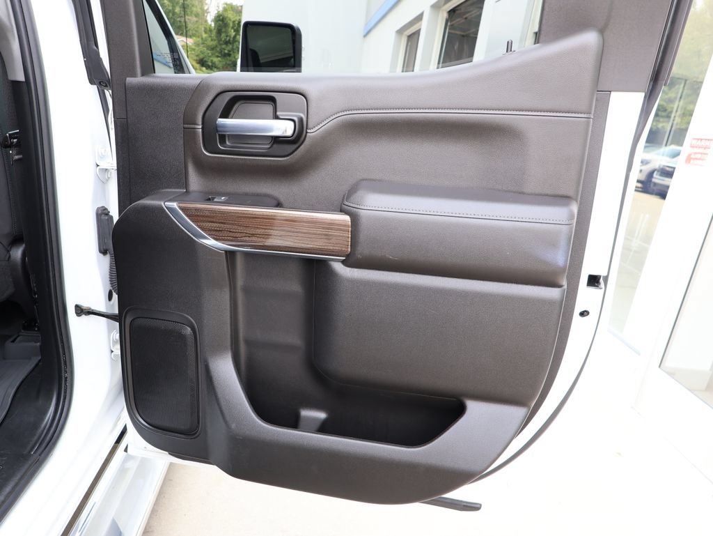 Certified 2022 Chevrolet Silverado 1500 RST AWD/4WD image 36