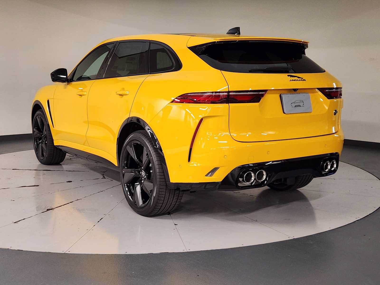 New 2026 Jaguar F-PACE SVR 575 Edition AWD/4WD image 6