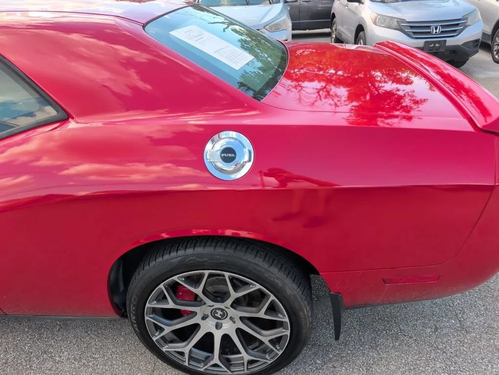 Used 2013 Dodge Challenger R/T Plus RWD image 17