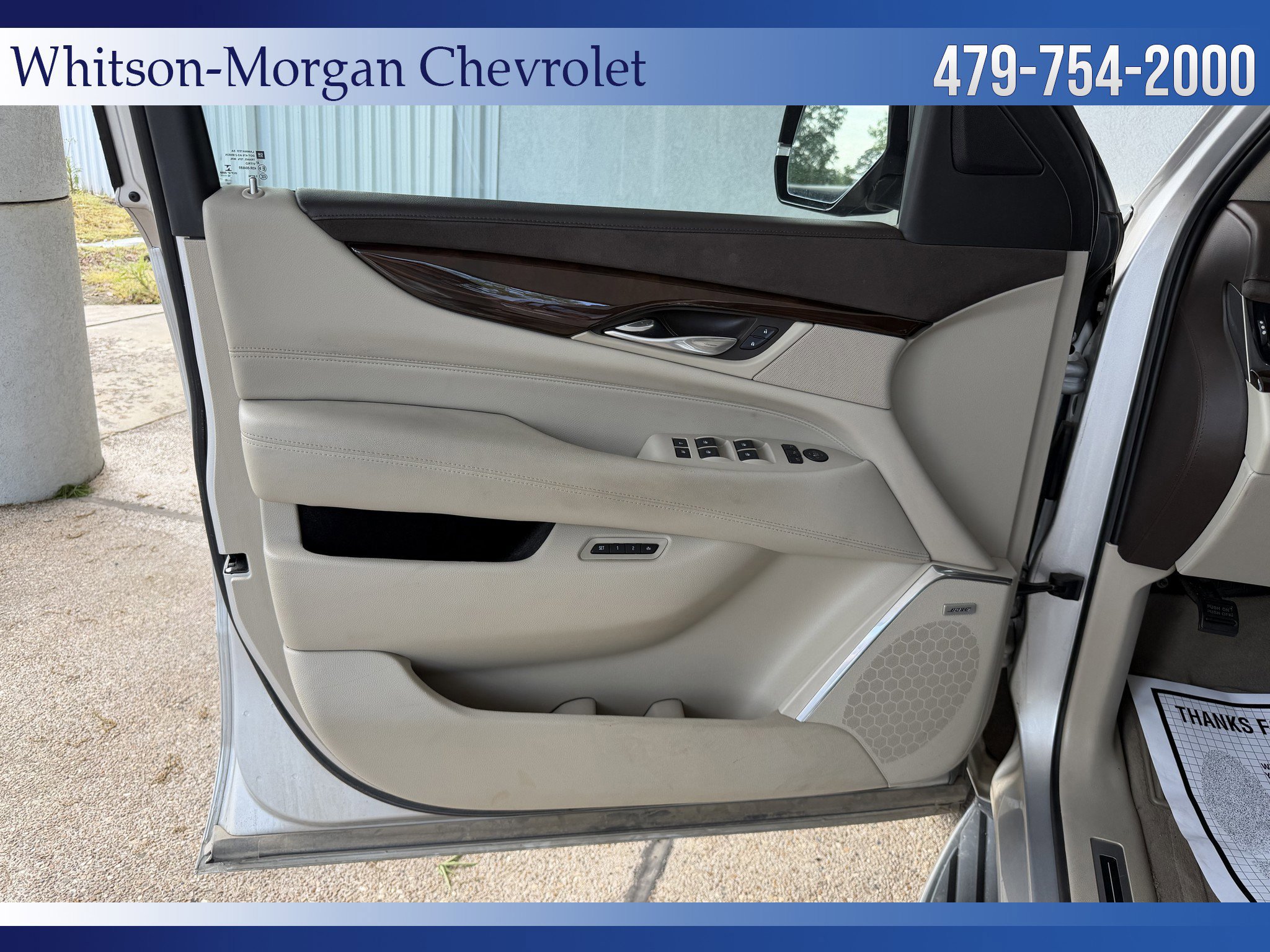 Used 2016 Cadillac Escalade ESV Luxury RWD image 16