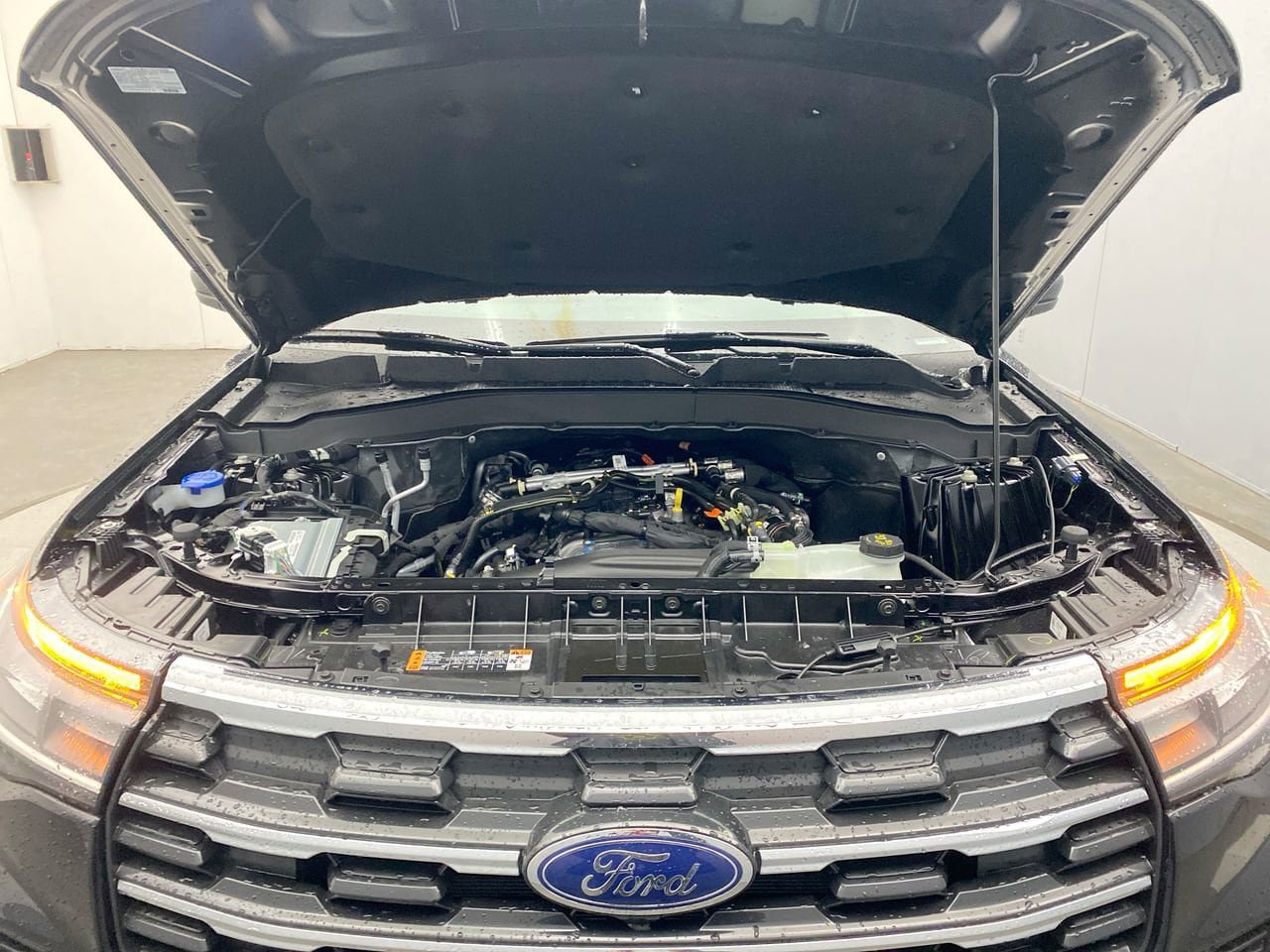 New 2026 Ford Explorer Active AWD/4WD image 10