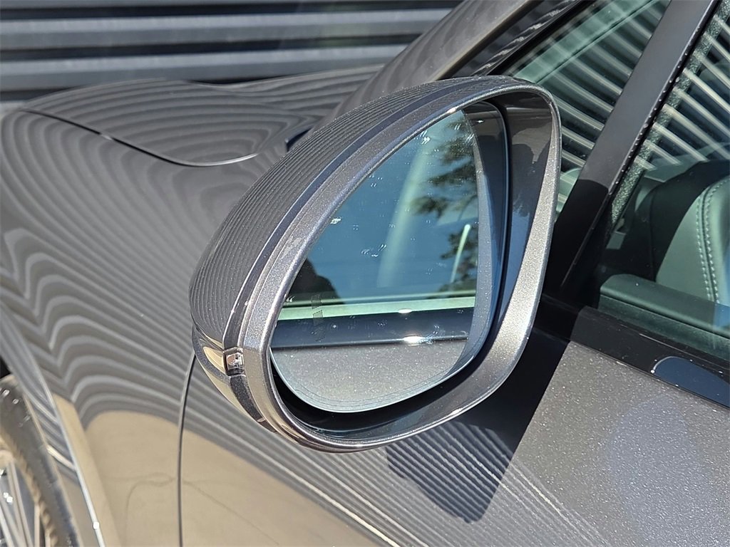 New 2026 Porsche Cayenne image 29