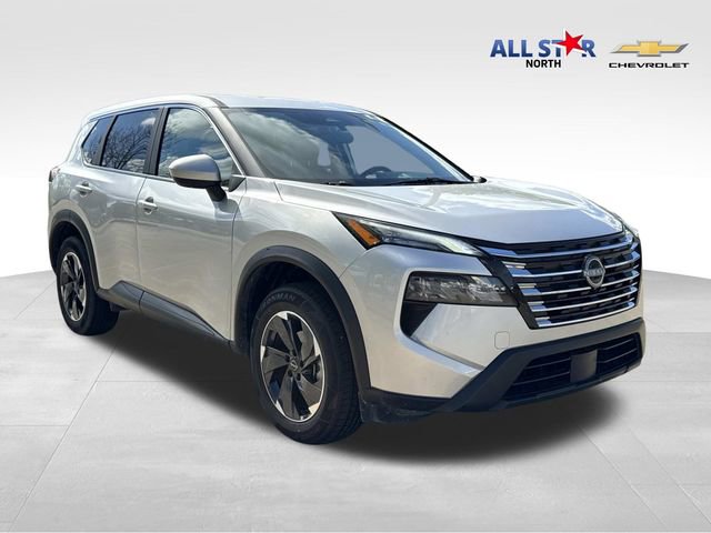 Used 2025 Nissan Rogue SV image 1