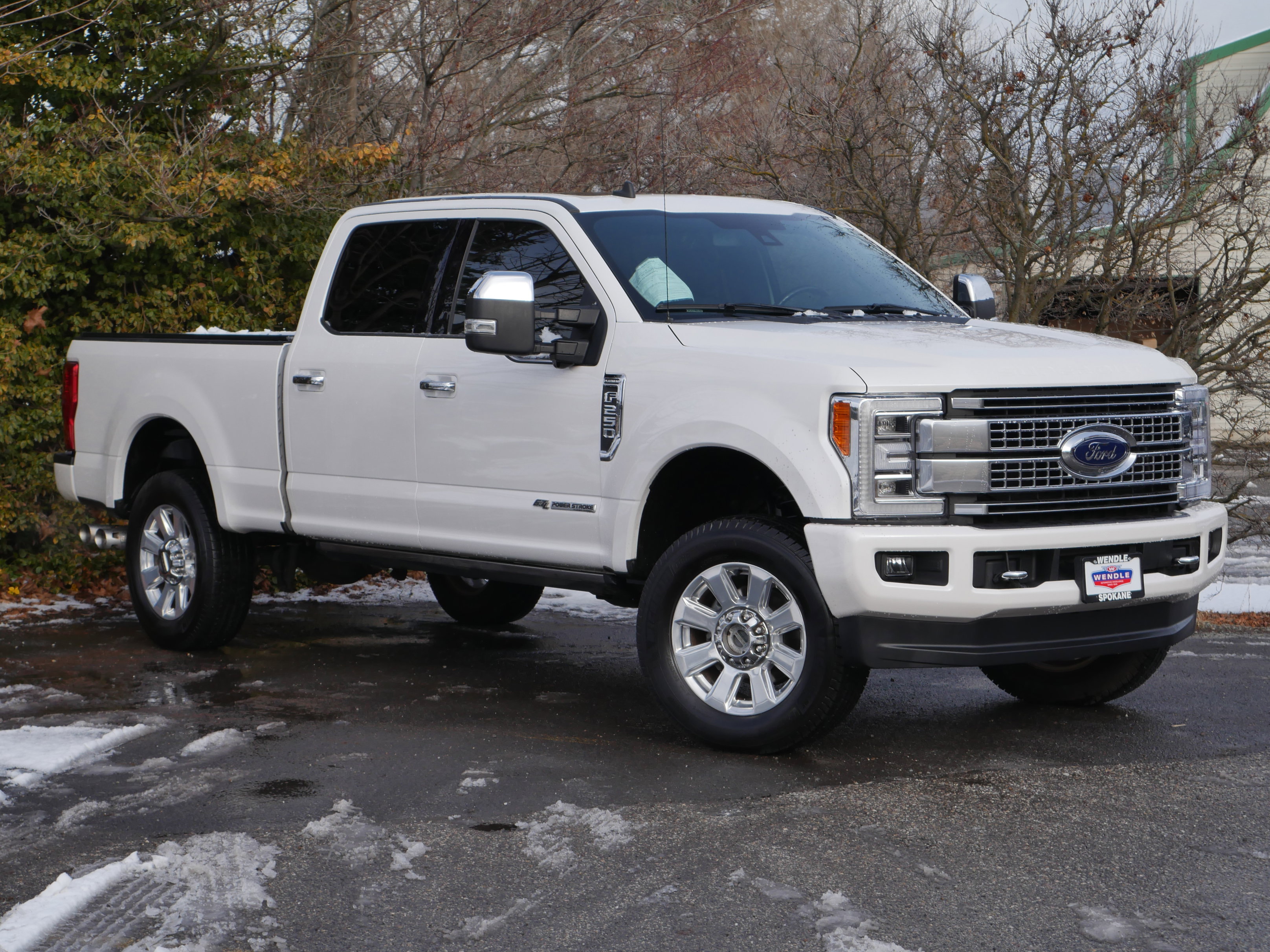 Used 2019 Ford F250 Platinum w/ Platinum Ultimate Package image 34