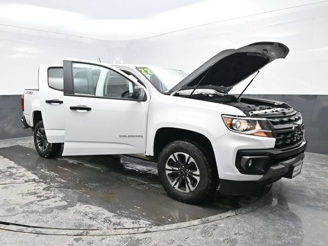 Used 2022 Chevrolet Colorado Z71 w/ Safety Package image 37