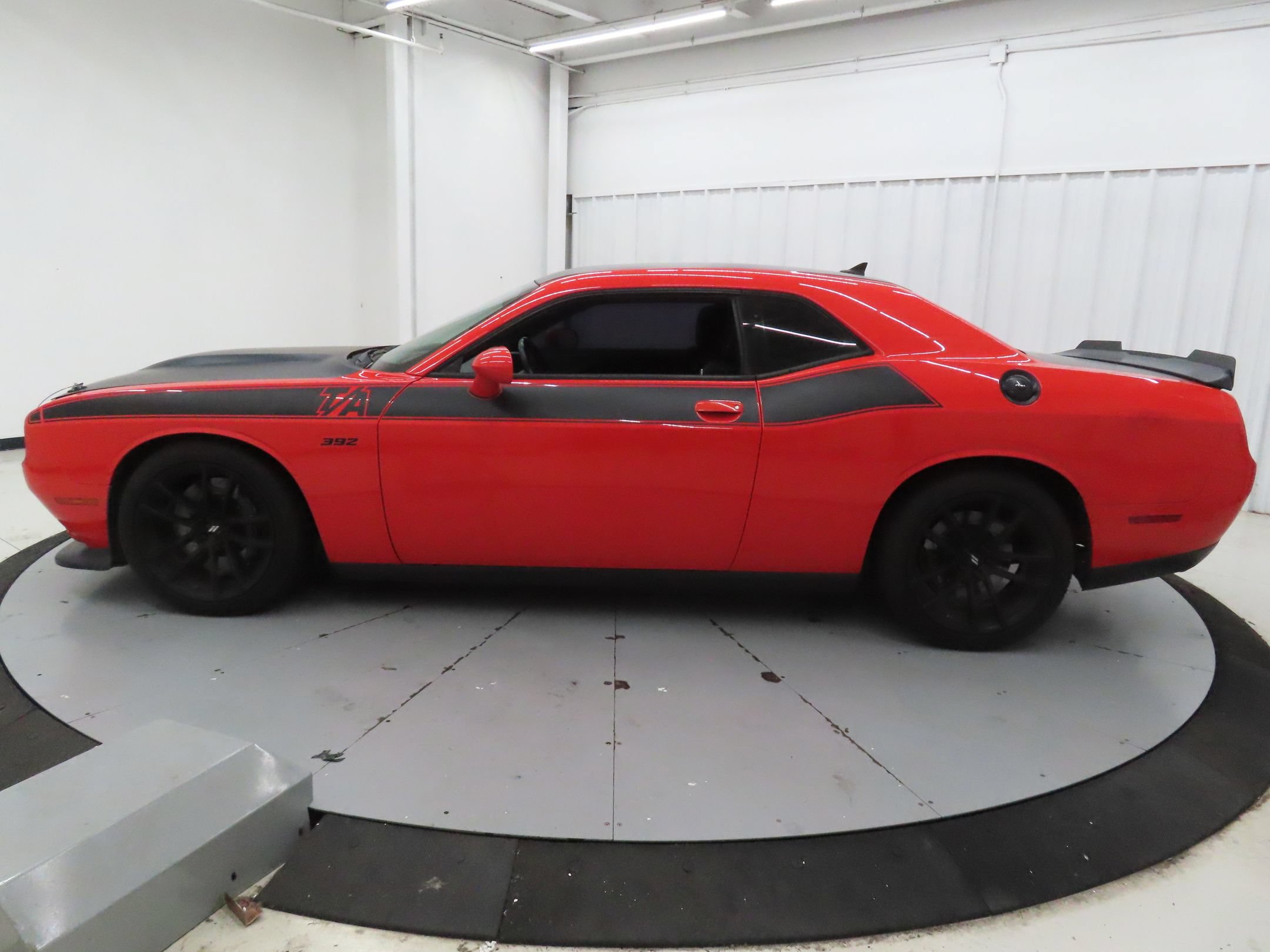 Used 2018 Dodge Challenger T/A RWD image 7