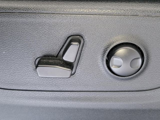 Used 2023 RAM 1500 Big Horn image 30