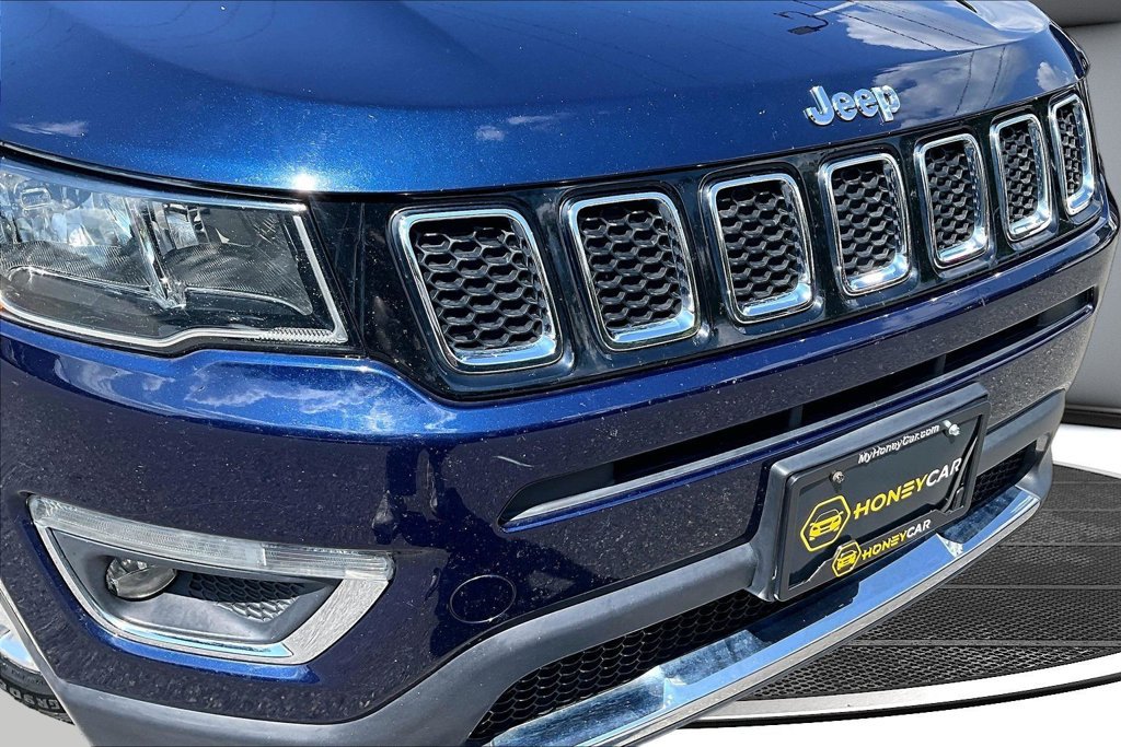 Used 2019 Jeep Compass Limited AWD/4WD image 33
