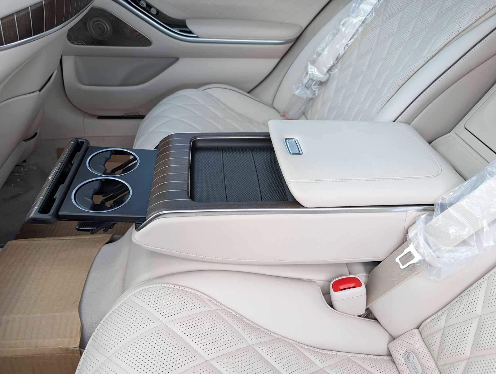 New 2026 Mercedes-Benz S 580 4MATIC Sedan image 21