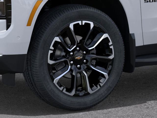 New 2026 Chevrolet Suburban LT w/ Comfort Package image 9