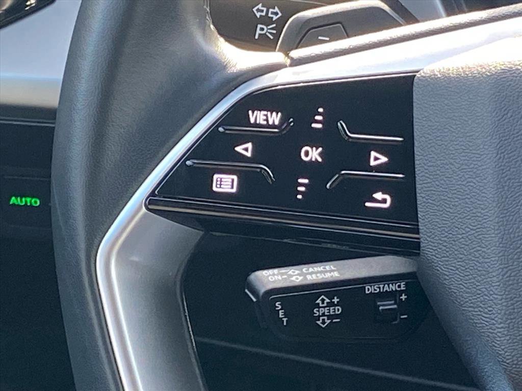 Used 2023 Audi Q4 e-tron Premium Plus w/ Premium Plus image 5