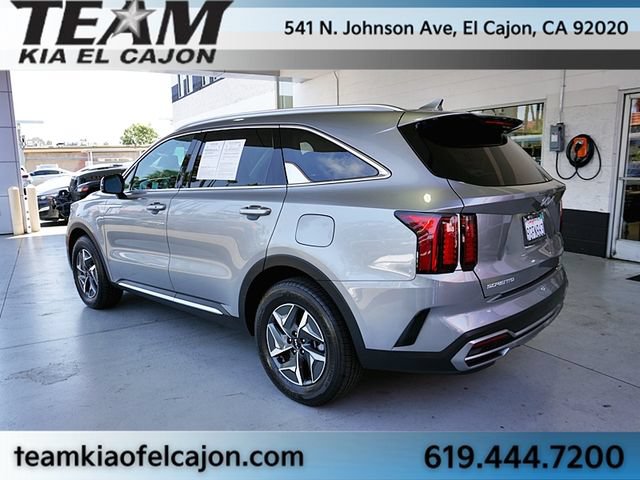 Certified 2023 Kia Sorento EX FWD image 7