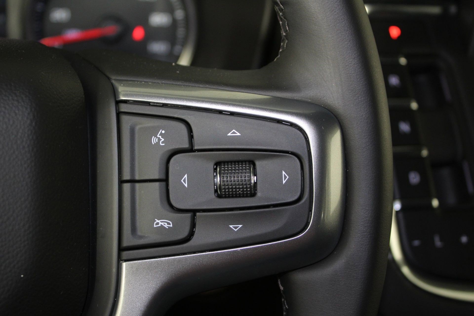 Used 2024 Chevrolet Tahoe LS w/ Driver Alert Package image 29