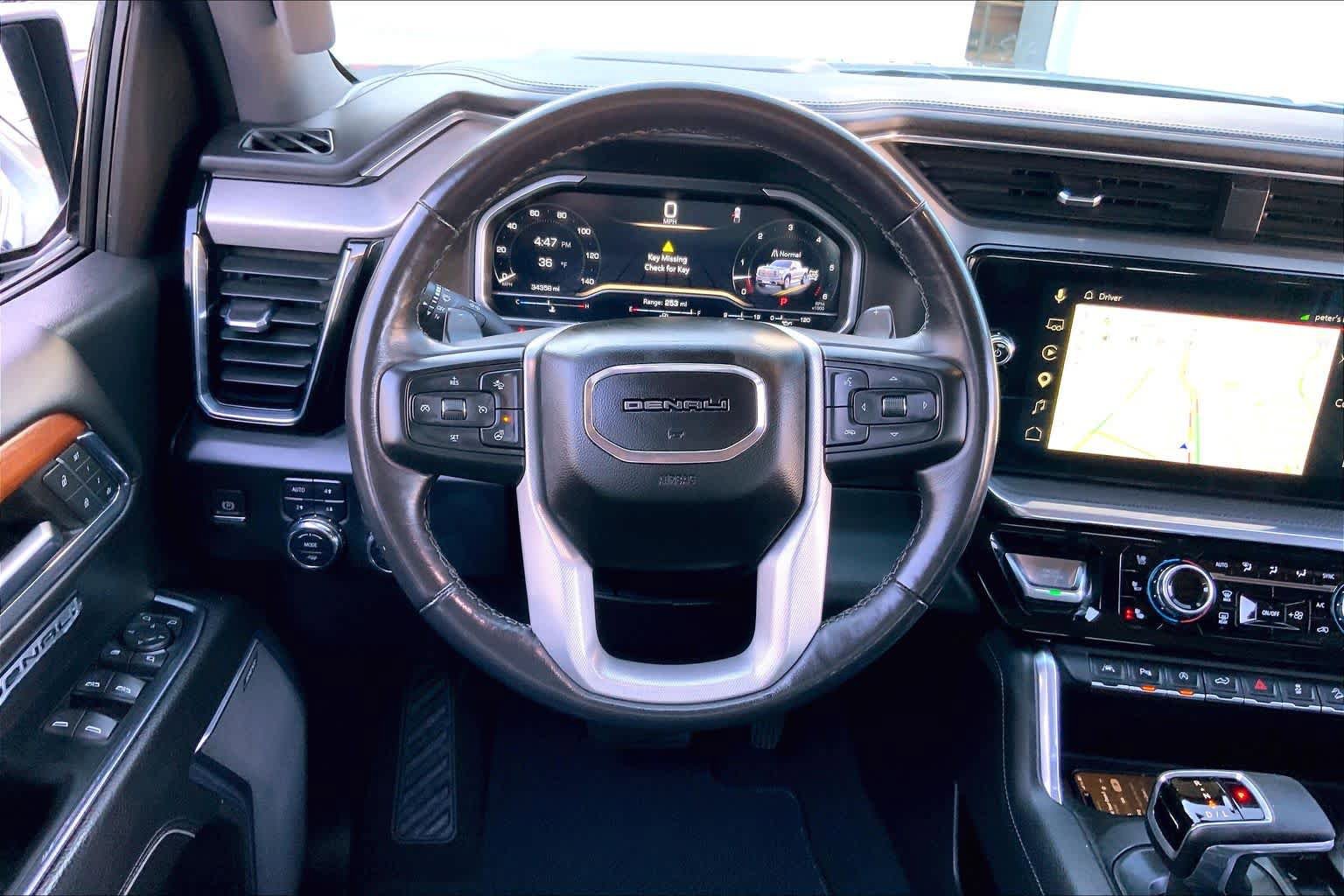 Used 2023 GMC Sierra 1500 Denali AWD/4WD image 5