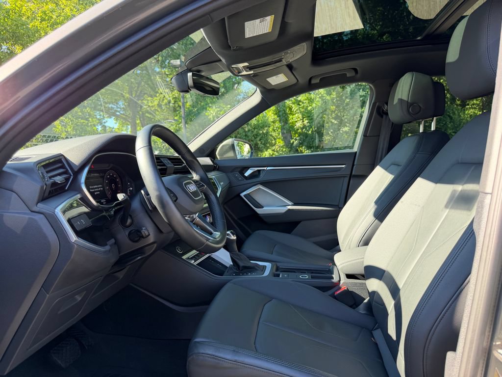 Used 2022 Audi Q3 2.0T Premium Plus AWD/4WD image 18