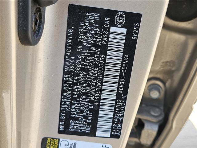 Used 2004 Toyota Camry LE FWD image 18
