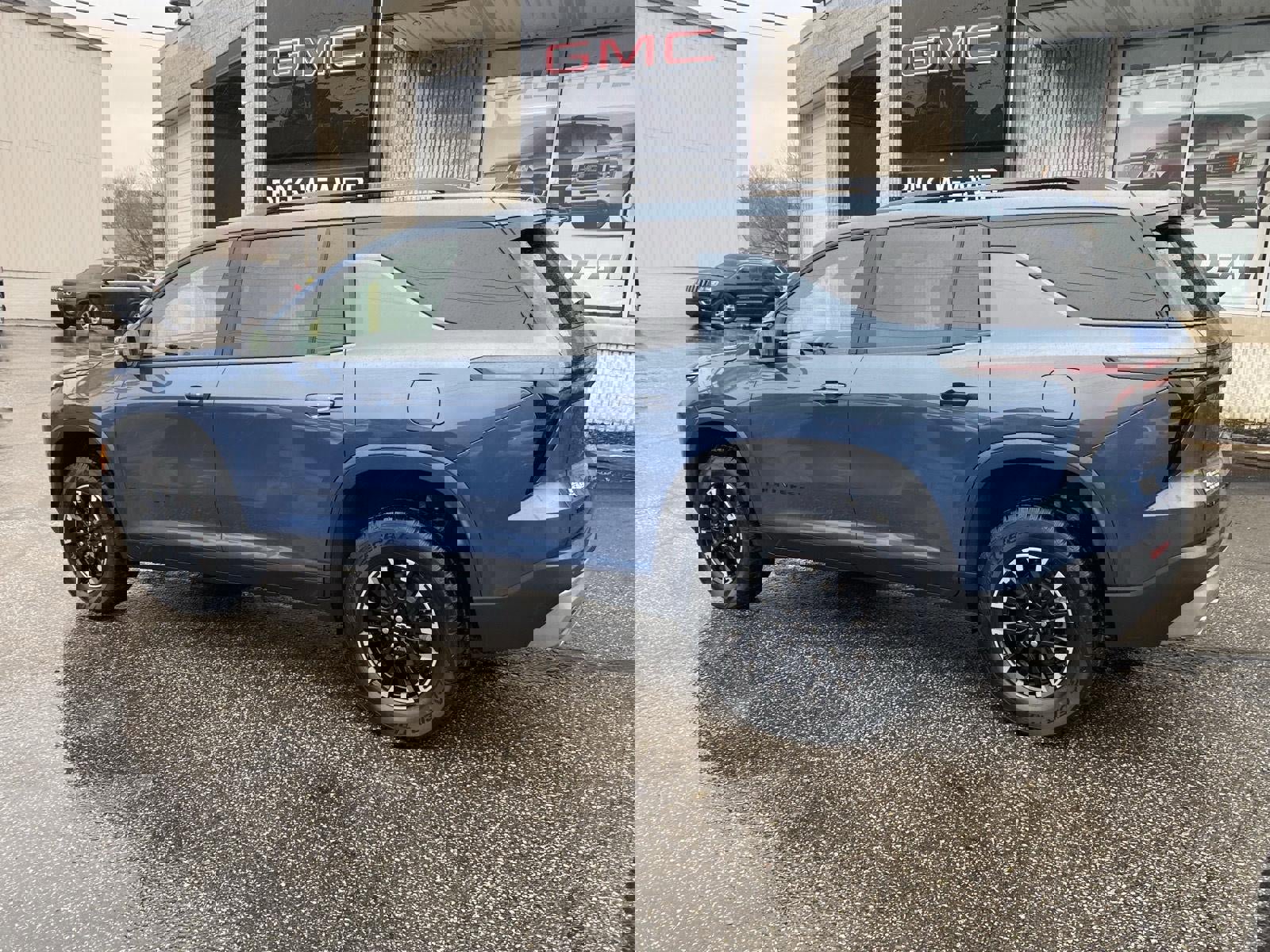 Certified 2026 Chevrolet Traverse Z71 image 3