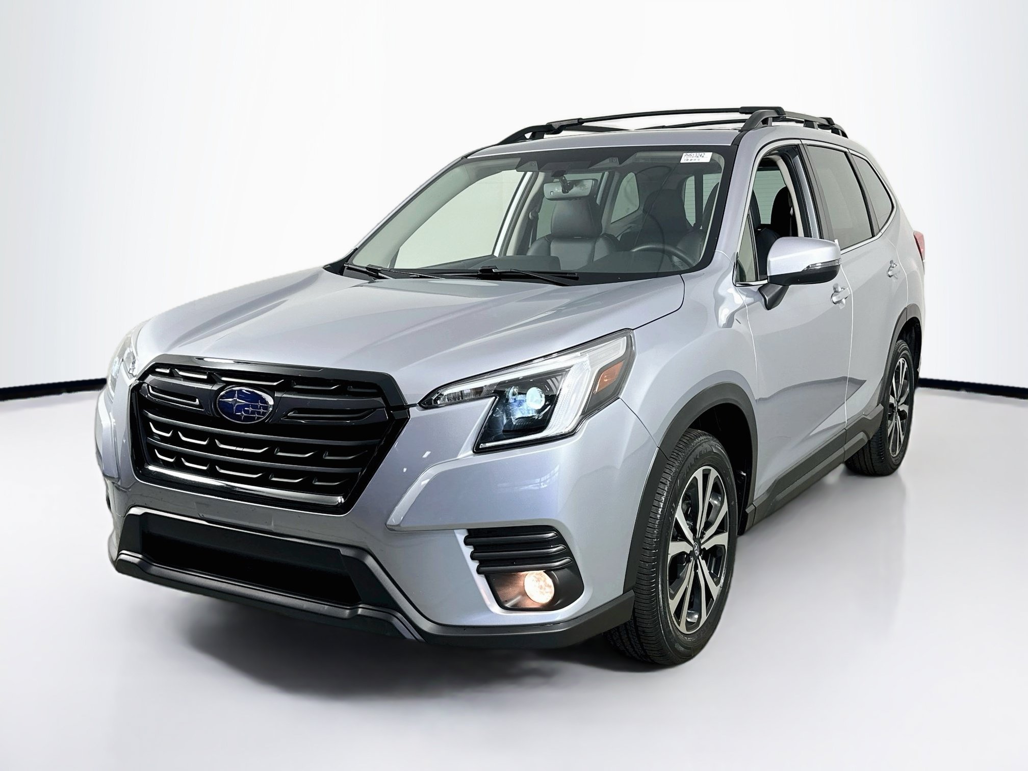 Used 2023 Subaru Forester Limited w/ Popular Package #2 AWD/4WD image 1