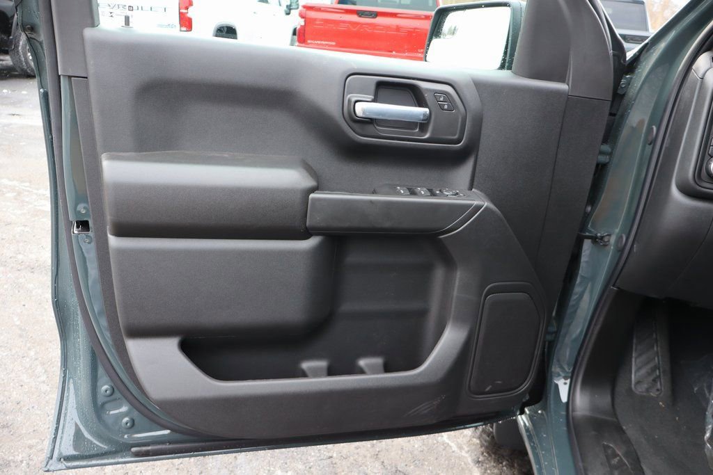 New 2026 Chevrolet Silverado 1500 Custom Trail Boss image 4