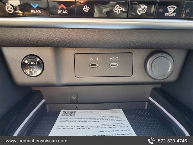 New 2026 Nissan Rogue Platinum image 18