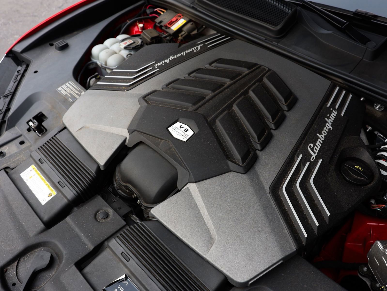 Used 2023 Lamborghini Urus S image 3