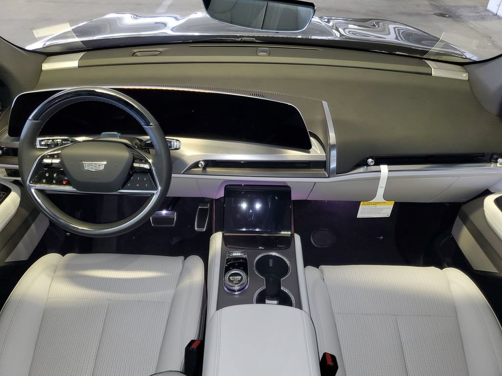 New 2027 Cadillac Vistiq Sport AWD/4WD image 14