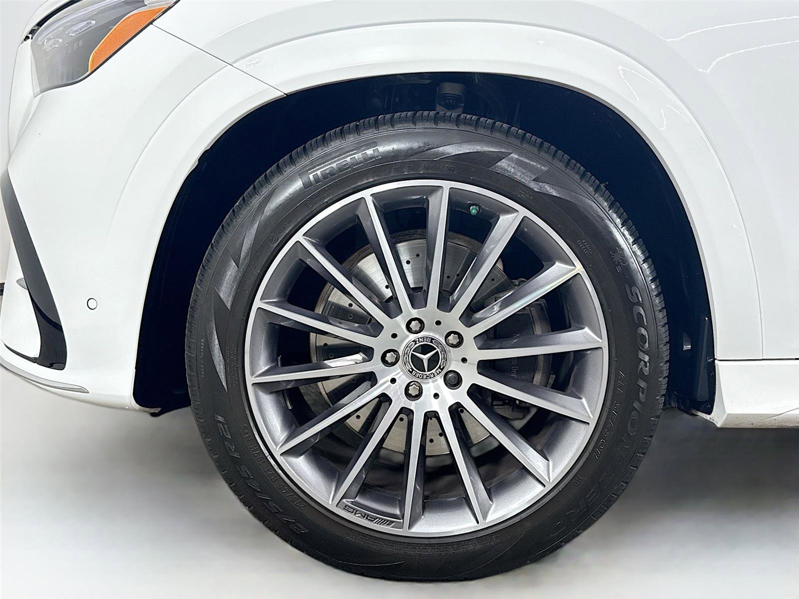 Used 2025 Mercedes-Benz GLE 350 4MATIC image 28