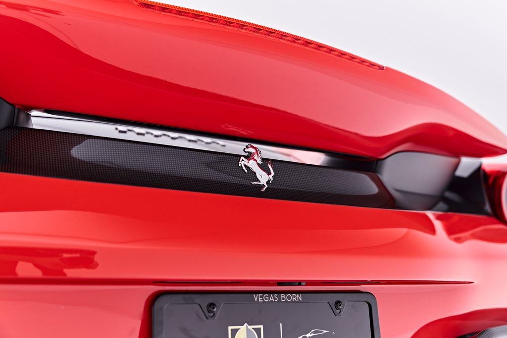 Used 2020 Ferrari 488 Pista Coupe RWD image 43