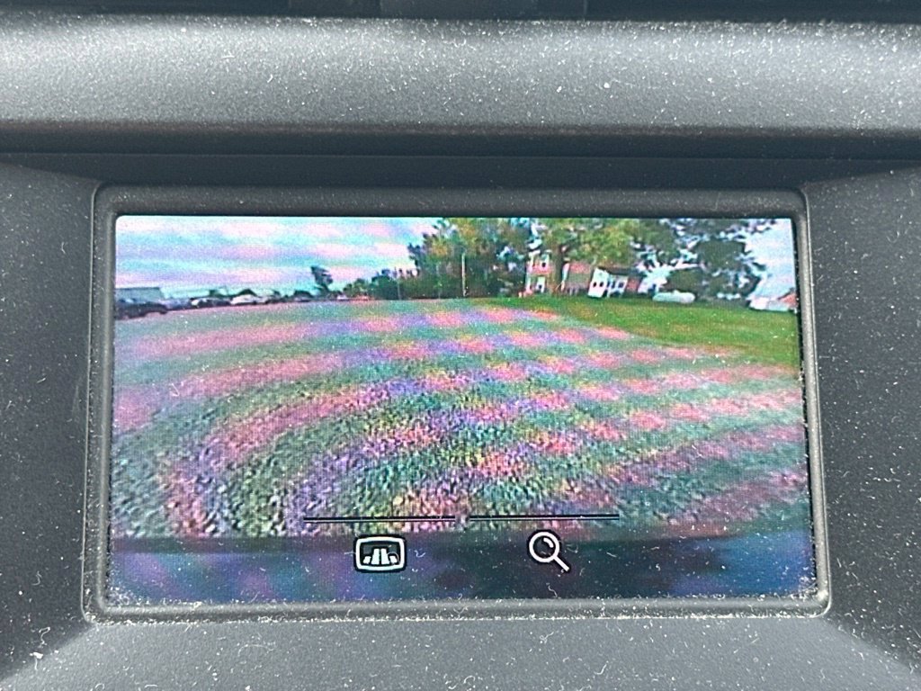 Used 2016 Ford Fusion SE FWD image 23