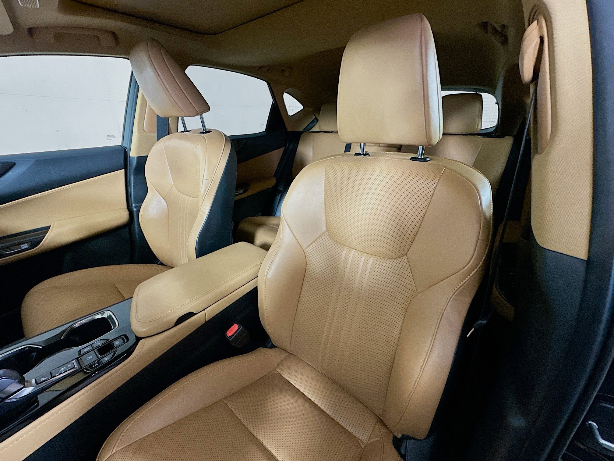 Used 2023 Lexus NX 350 AWD image 19