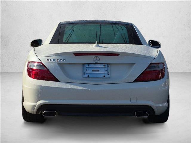 Used 2016 Mercedes-Benz SLK 350 image 6