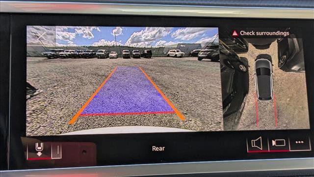 Used 2023 Audi Q3 2.0T Premium Plus w/ Premium Plus Package image 20