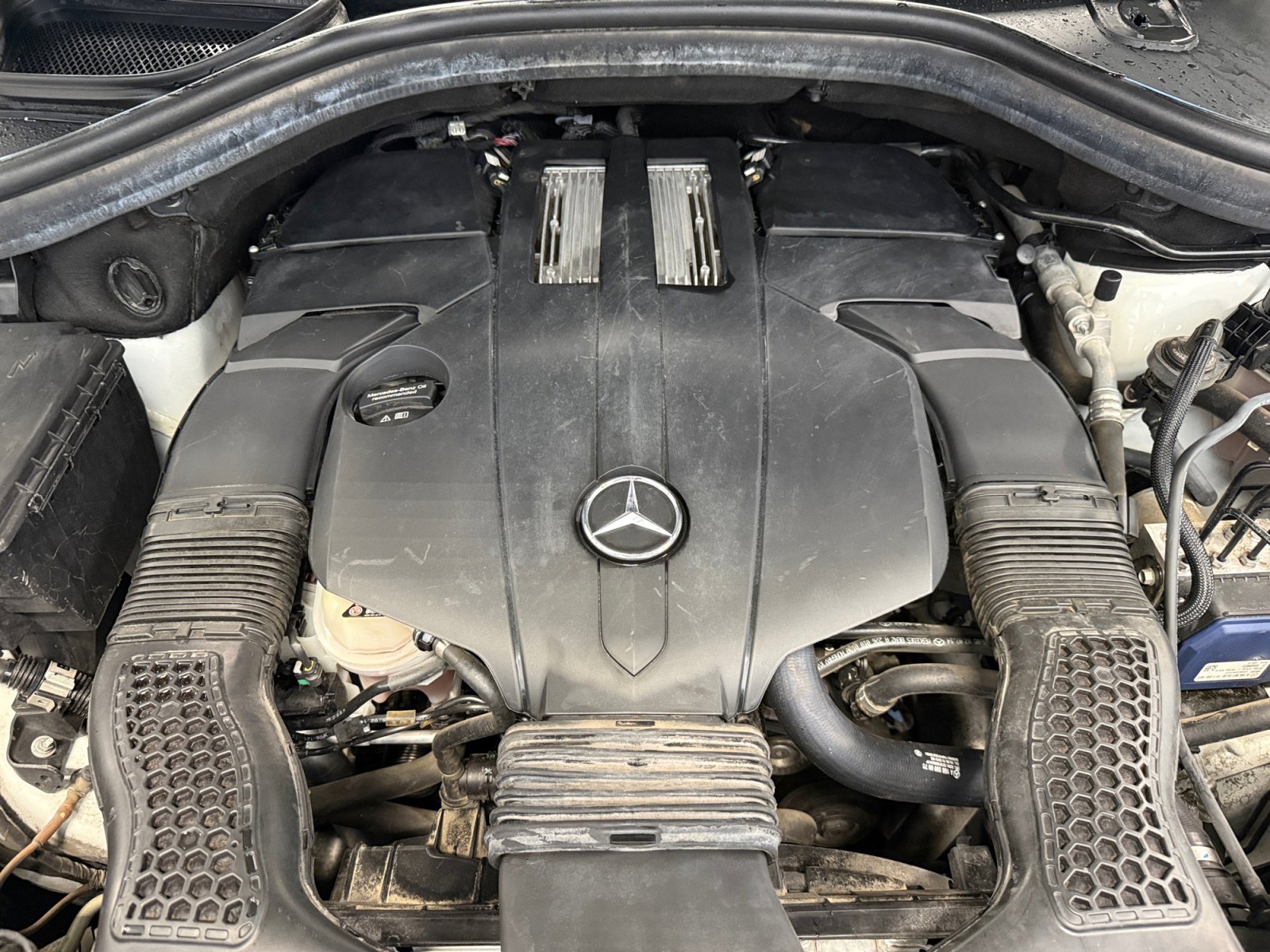 Certified 2015 Mercedes-Benz GL 450 4MATIC image 22