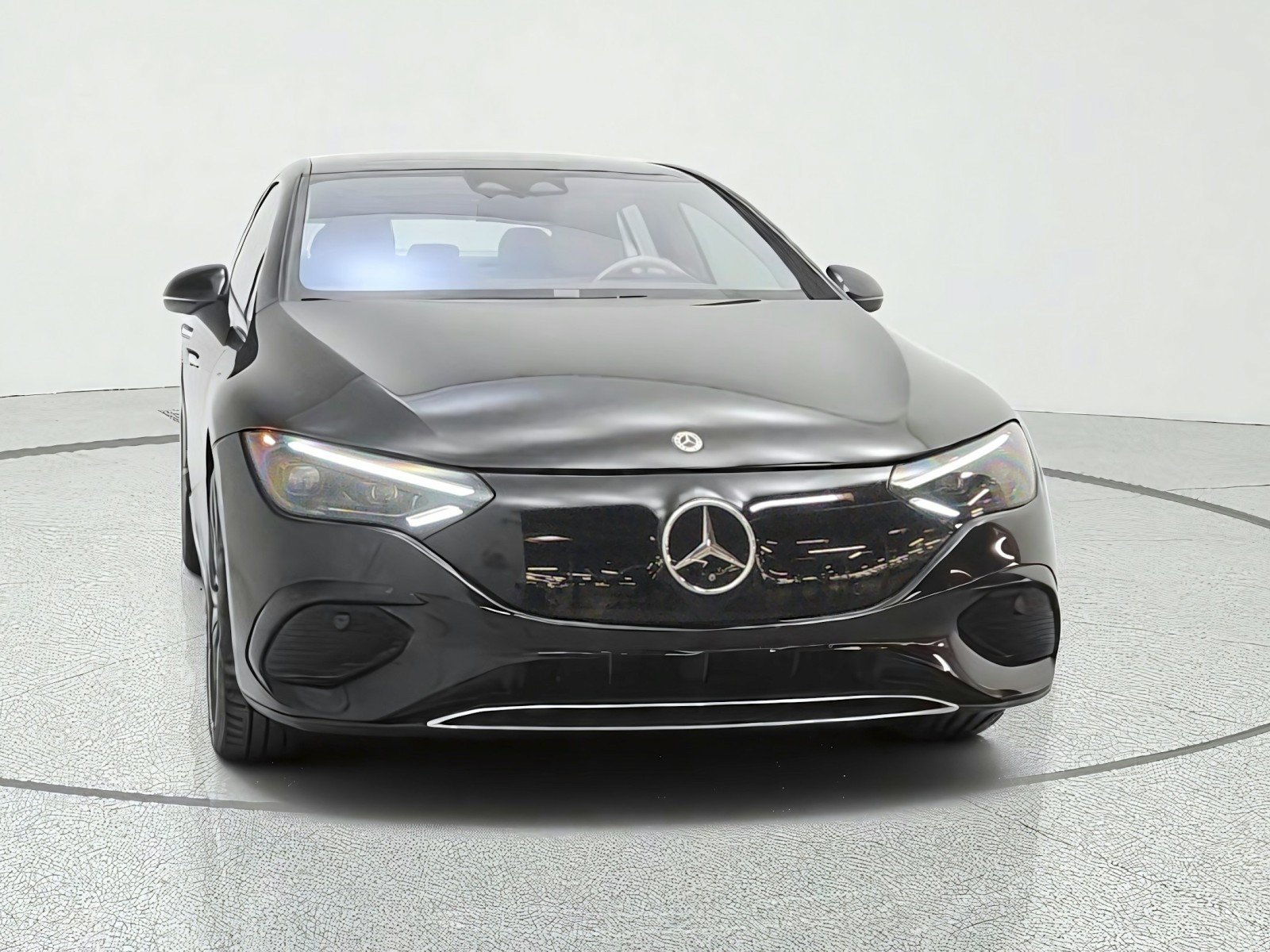 Used 2023 Mercedes-Benz EQE 350+ Sedan image 2