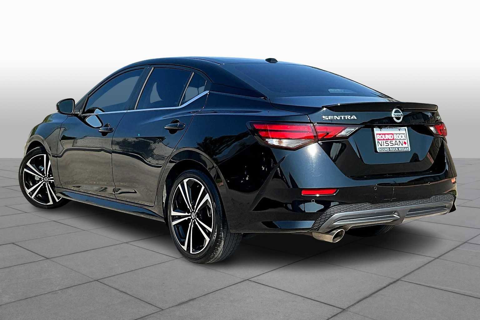 Used 2023 Nissan Sentra SR image 11