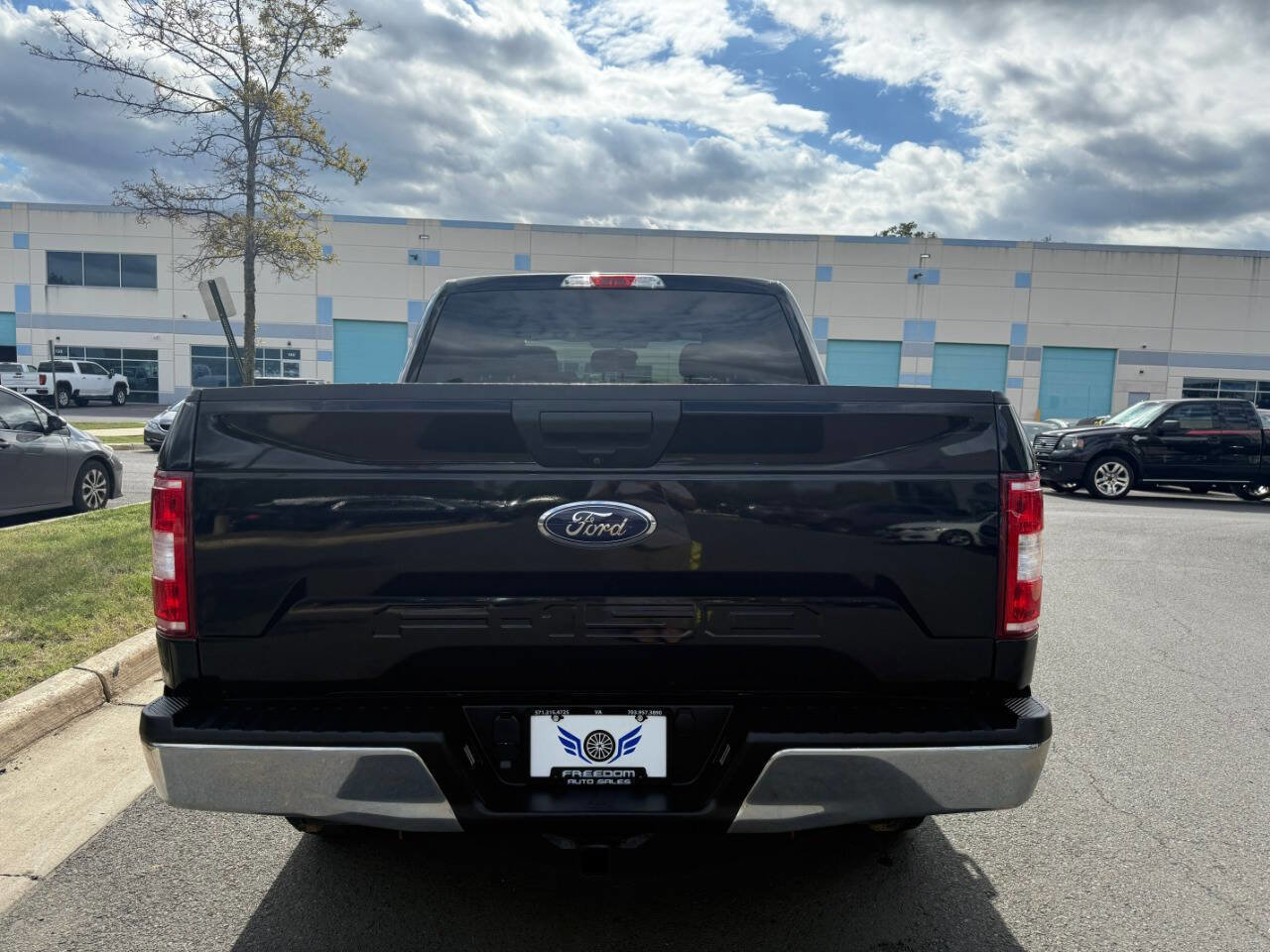Used 2018 Ford F150 XL w/ Equipment Group 101A Mid image 9