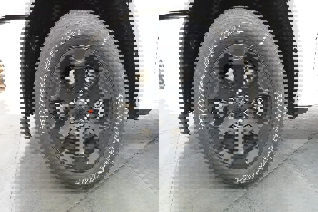 New 2026 RAM 1500 Big Horn w/ Night Edition image 31