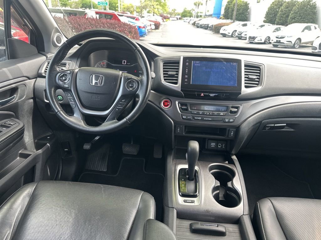 Used 2017 Honda Ridgeline RTL-T image 18