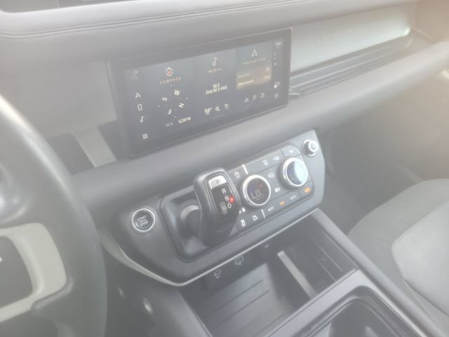 Used 2020 Land Rover Defender 110 S AWD/4WD image 26