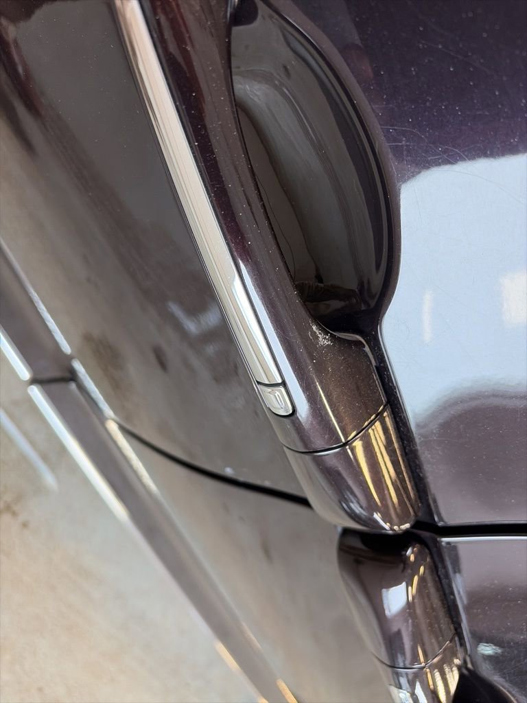 Used 2017 Chrysler Pacifica Touring-L image 17